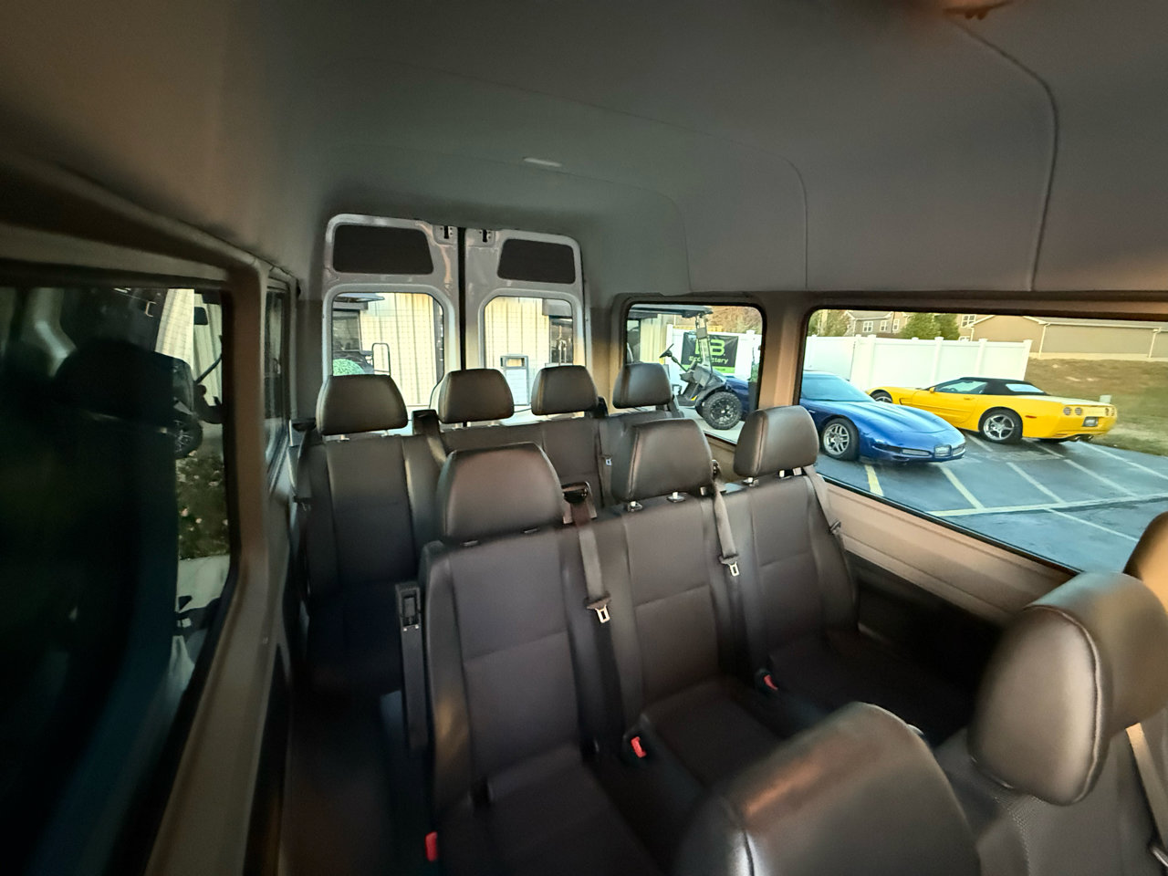 Used 2018 Mercedes-Benz Sprinter 2500 image 28