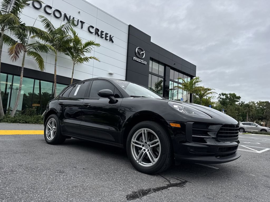 Used 2021 Porsche Macan image 23
