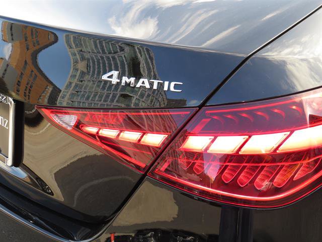 Used 2025 Mercedes-Benz C 300 4MATIC Sedan image 28