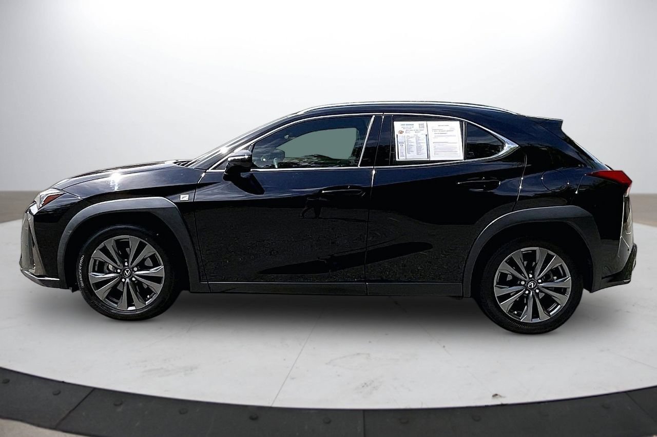 Used 2019 Lexus UX 200 F Sport w/ F Sport Premium Package FWD image 5