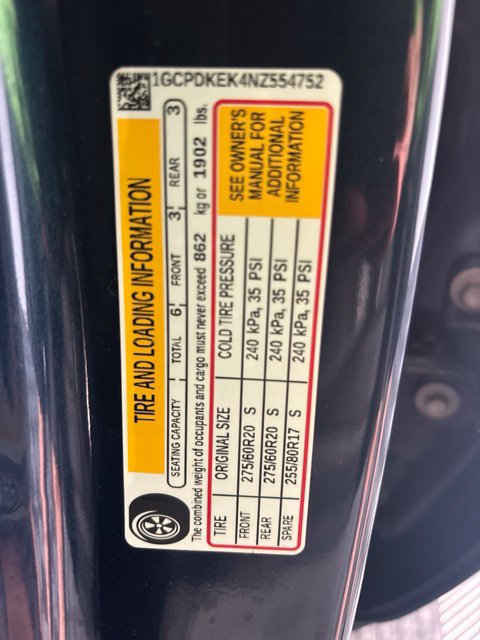 Used 2022 Chevrolet Silverado 1500 LT AWD/4WD image 16