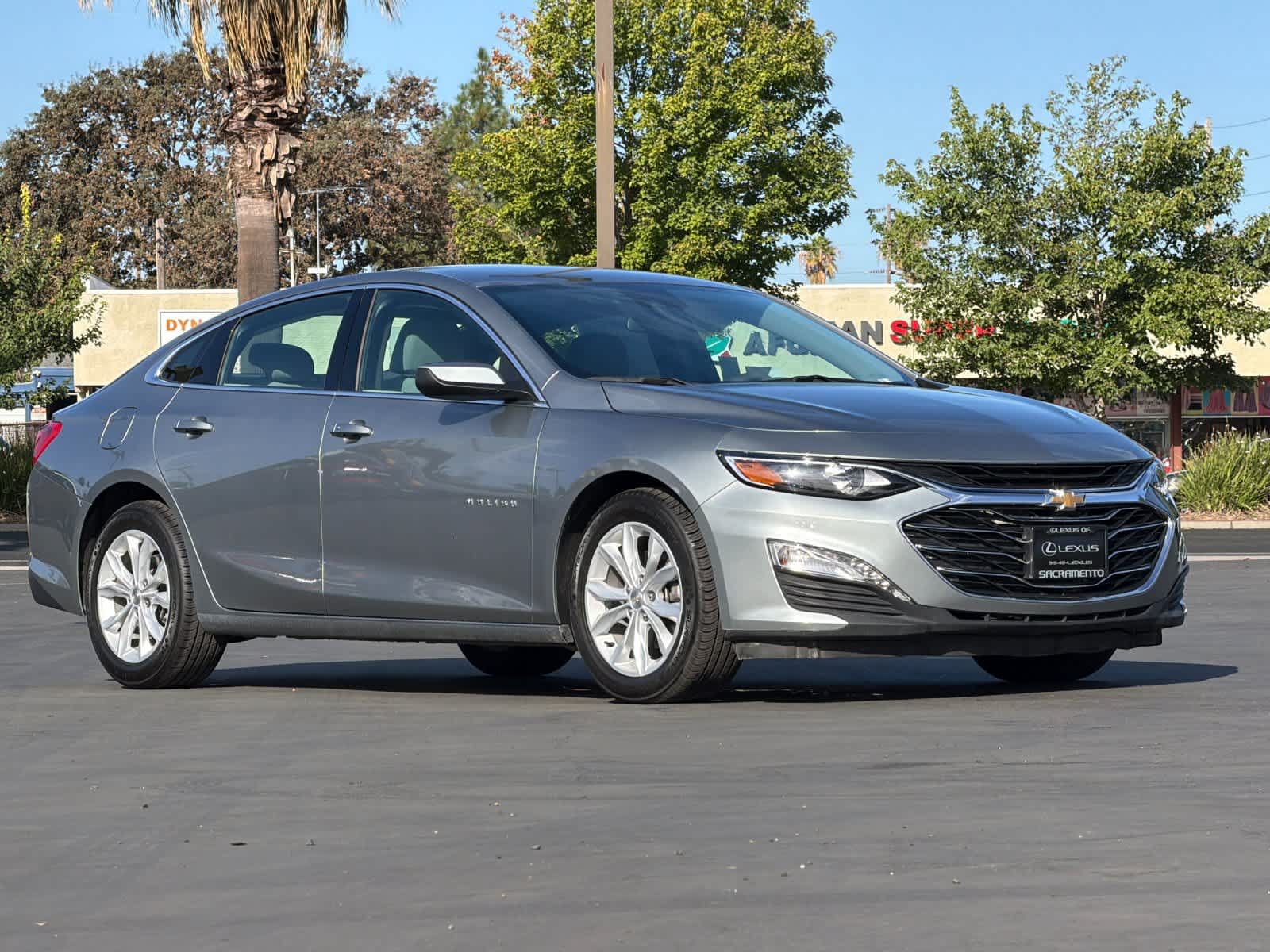 Used 2025 Chevrolet Malibu LT FWD image 5