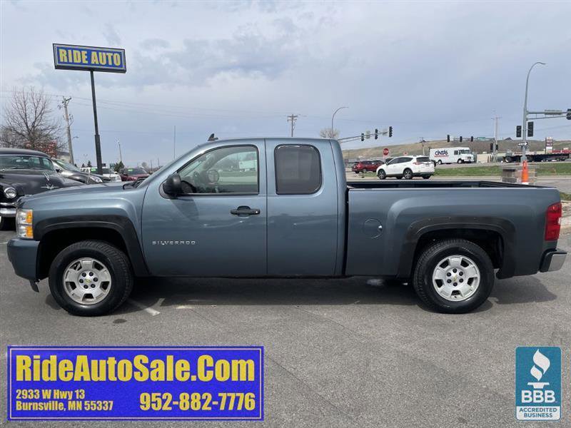 Used 2011 Chevrolet Silverado 1500 LT w/ All-Star Edition RWD image 8