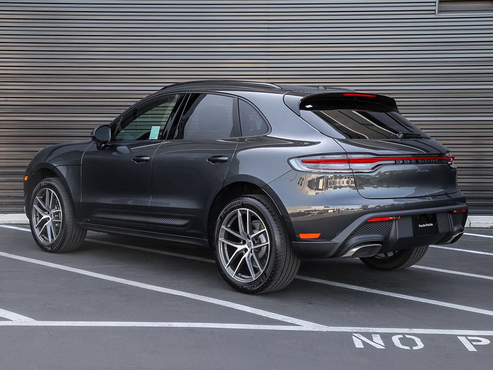 New 2026 Porsche Macan AWD/4WD image 3