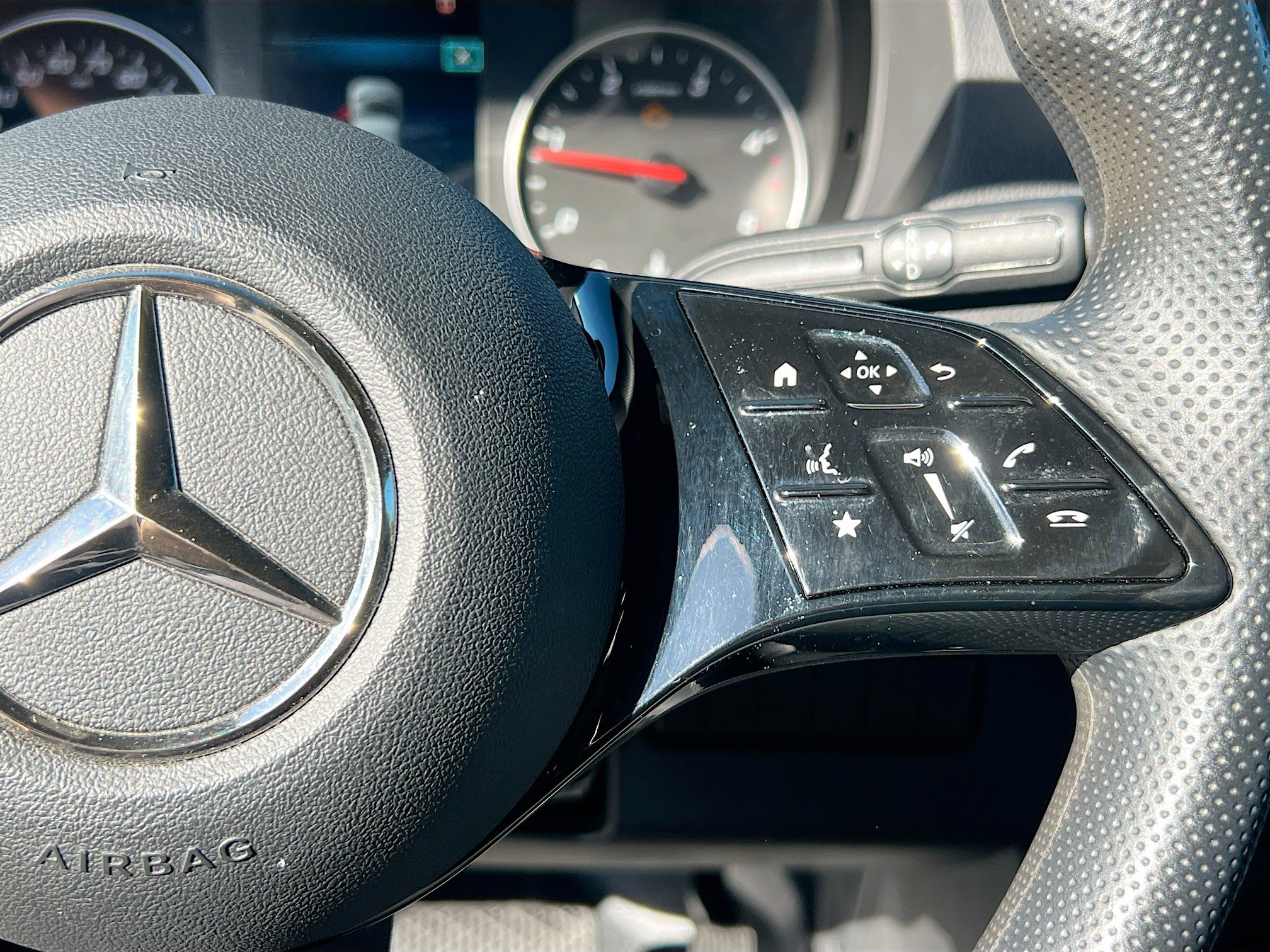 Used 2025 Mercedes-Benz Sprinter 2500 image 19