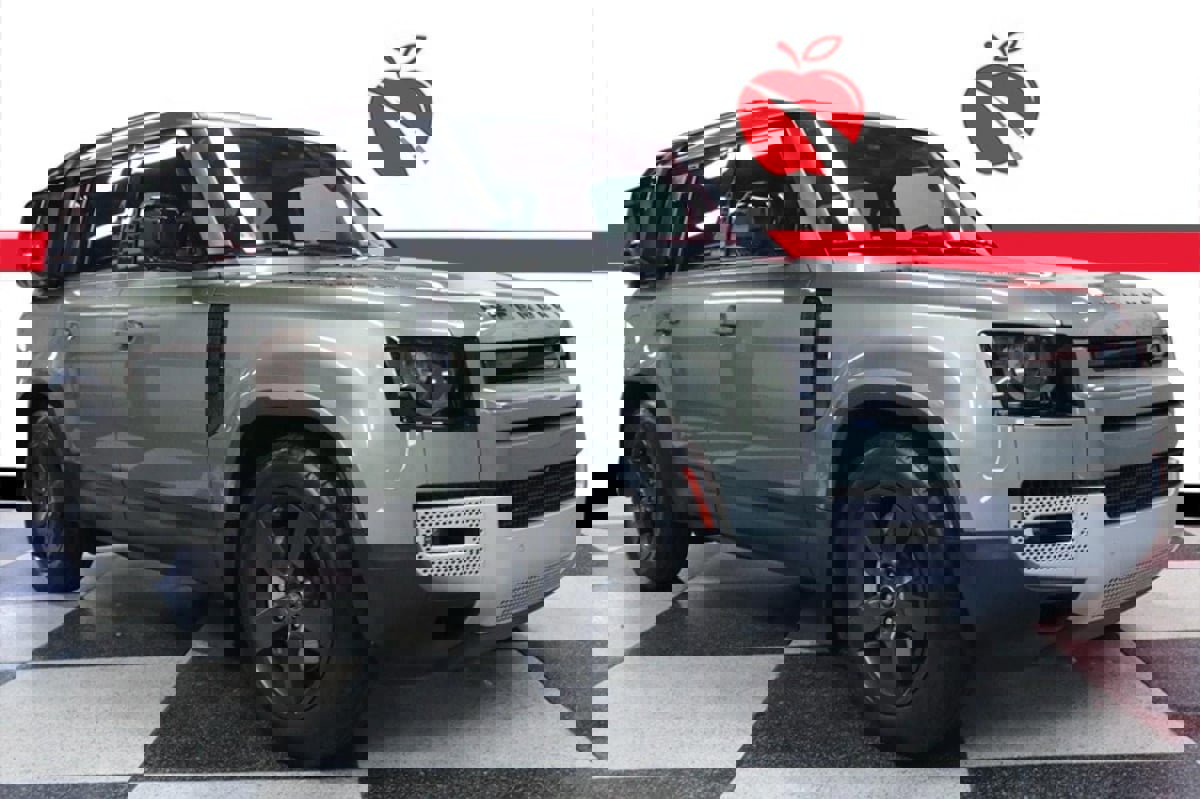 Used 2020 Land Rover Defender 110 SE image 1