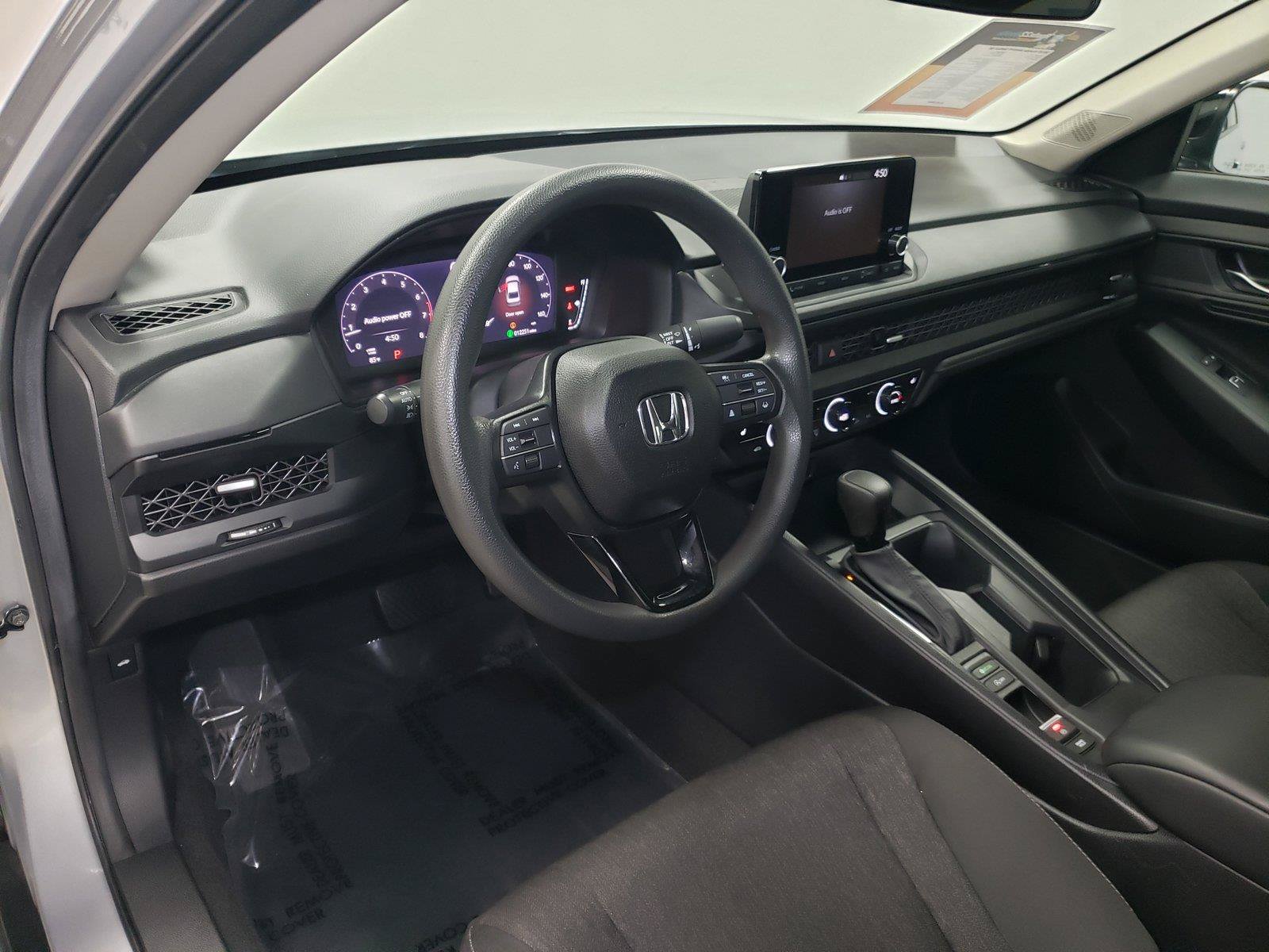 Used 2025 Honda Accord SE image 23