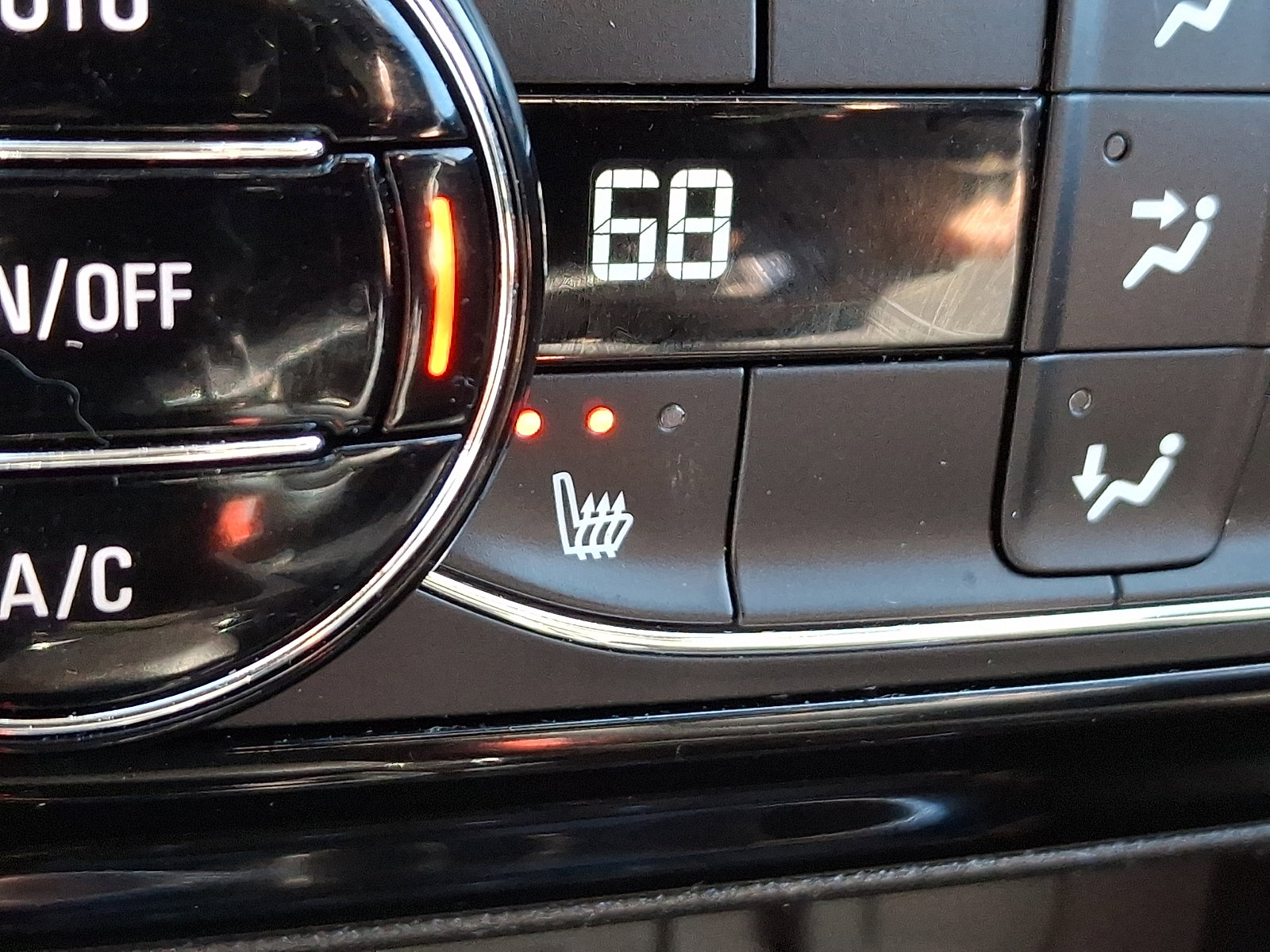 Used 2022 Buick Encore GX Essence w/ Experience Buick Package image 26