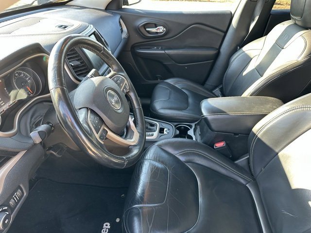 Used 2017 Jeep Cherokee High Altitude w/ Technology Group image 7