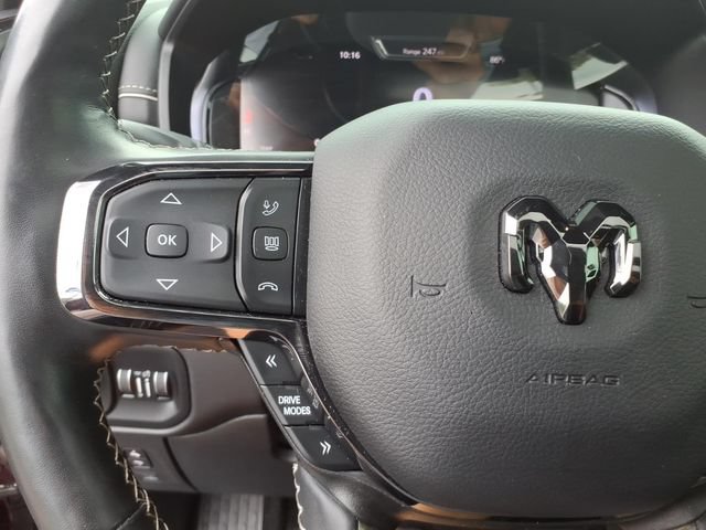 Used 2025 RAM 1500 Limited w/ Trailer Tow Group AWD/4WD image 9
