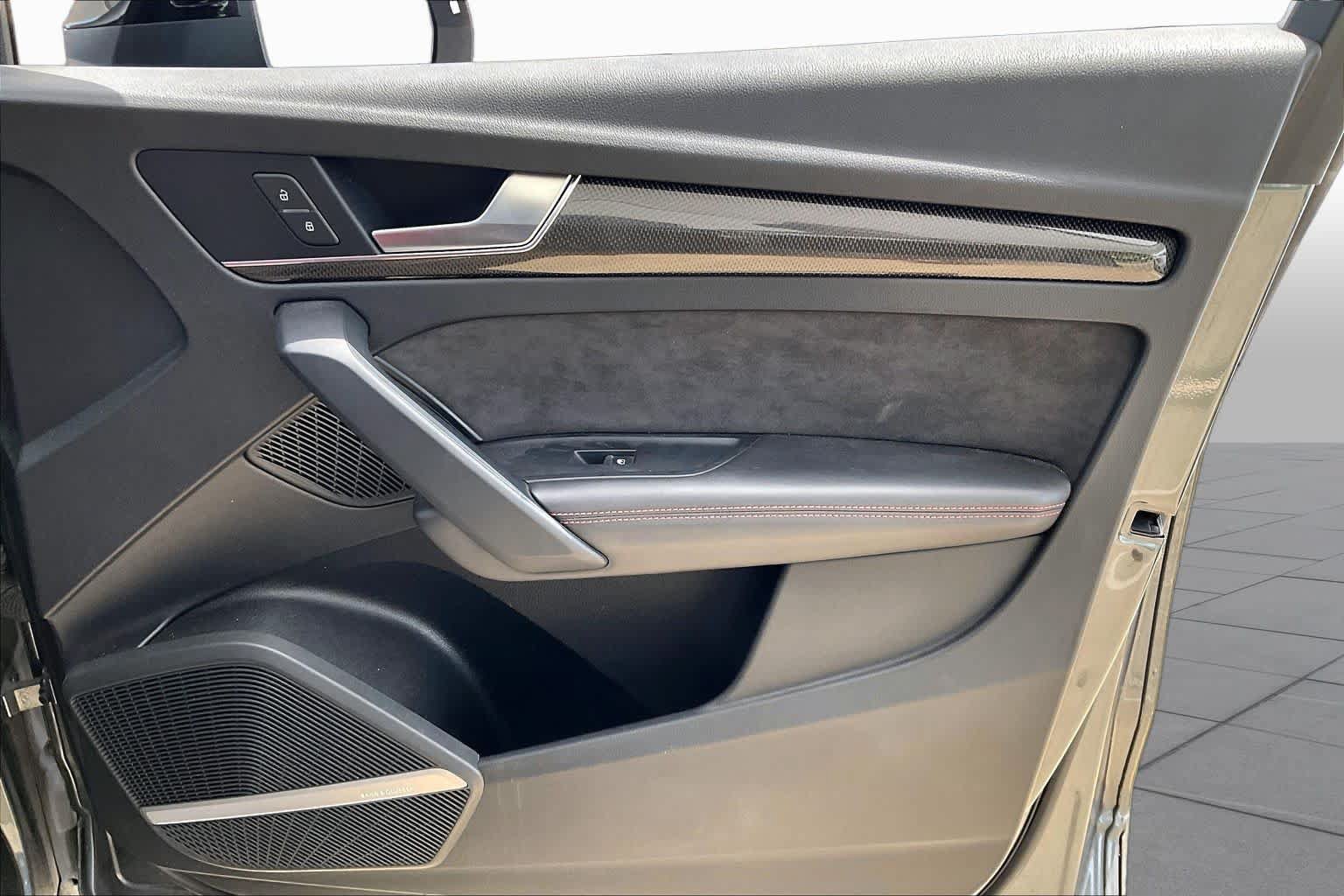 Used 2019 Audi SQ5 Premium Plus AWD/4WD image 22