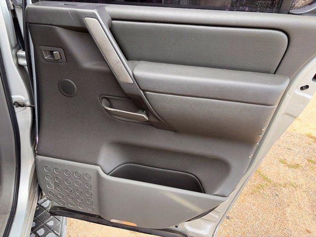 Used 2006 Nissan Armada SE RWD image 19