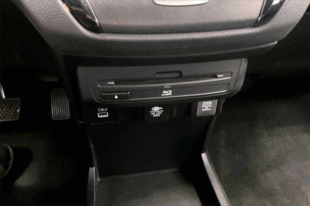 Used 2024 Honda Odyssey Touring image 24