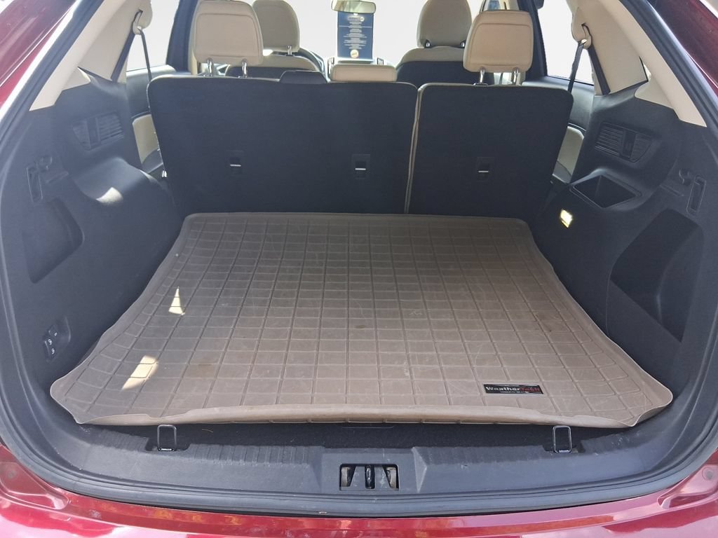 Used 2017 Ford Edge SEL w/ Equipment Group 201A FWD image 25