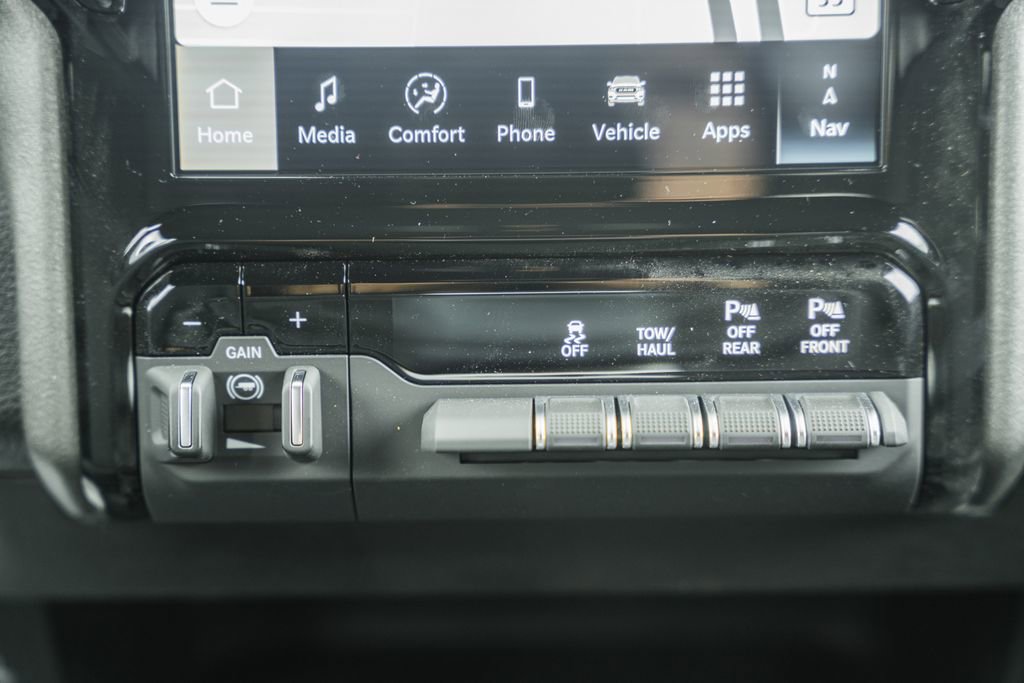 New 2026 RAM 2500 Tradesman AWD/4WD image 25