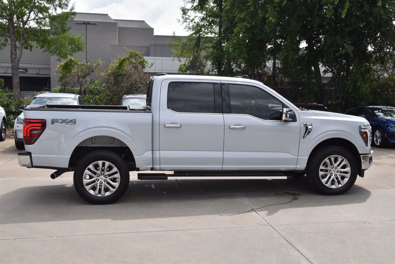 Used 2025 Ford F150 Lariat w/ Equipment Group 502A High AWD/4WD image 6