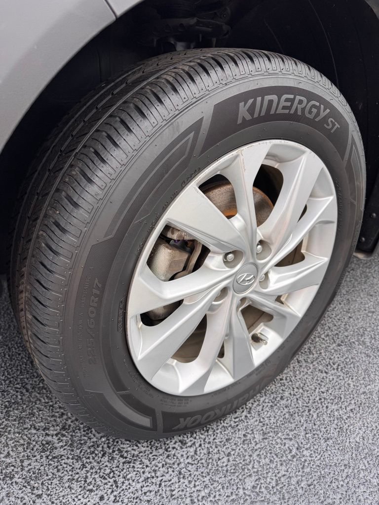 Used 2021 Hyundai Tucson Value w/ Cargo Package AWD/4WD image 28