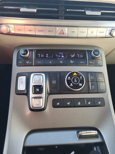 Used 2021 Hyundai Palisade Calligraphy image 7