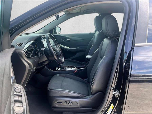 Used 2020 Buick Encore GX Preferred w/ Cold Weather Comfort Package FWD image 27