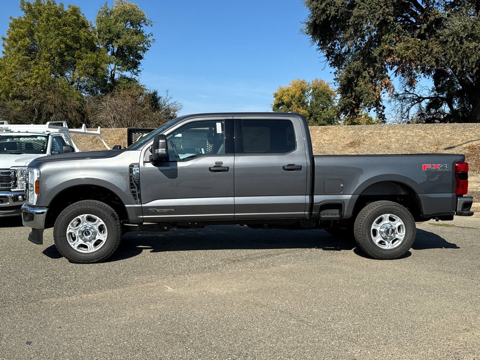 New 2026 Ford F350 XLT w/ 360-Degree Camera Package image 6