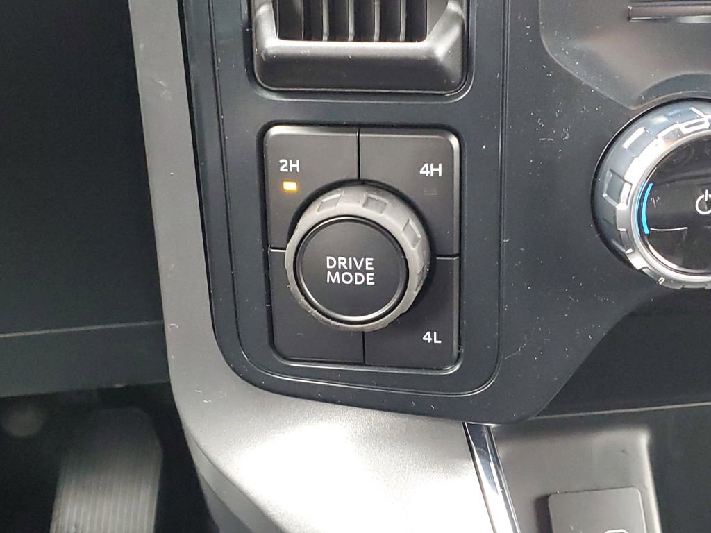 New 2026 Ford F150 XLT w/ Equipment Group 302A MID image 19