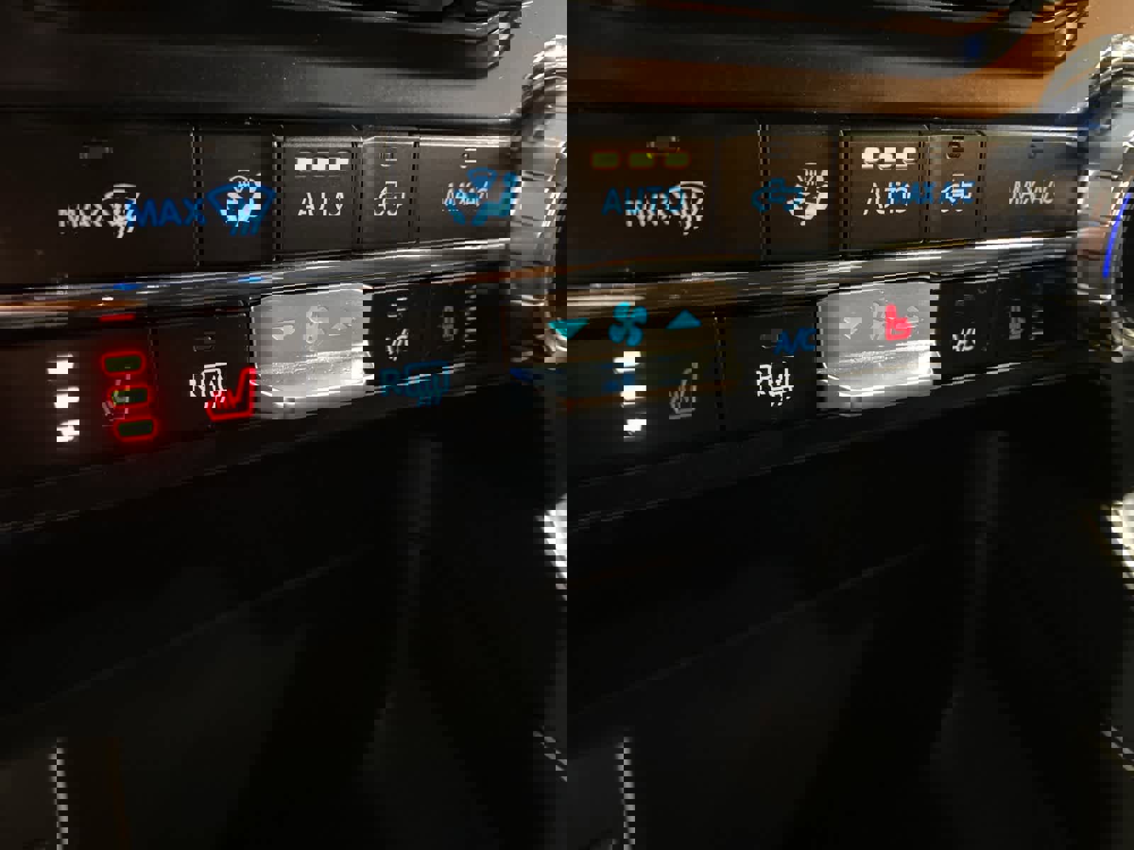 Used 2023 Ford F150 XLT w/ Equipment Group 302A High image 25