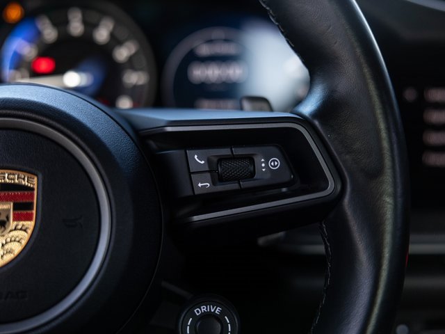 Used 2024 Porsche 911 Targa 4S w/ Premium Package image 42