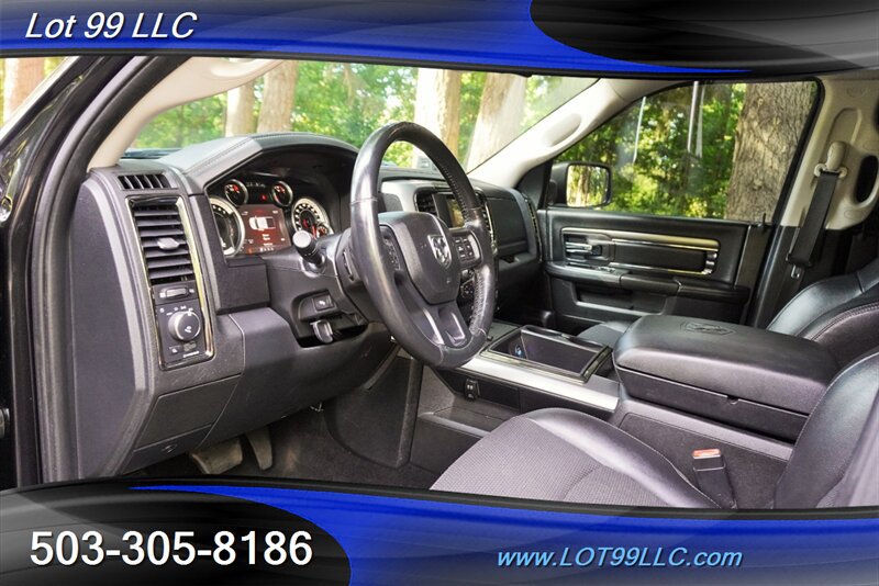 Used 2015 RAM 1500 Sport w/ Black Ram 1500 Sport Group RWD image 12