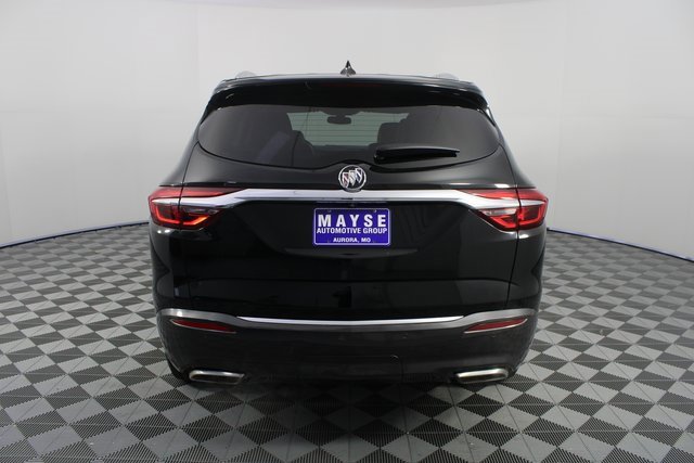 Used 2020 Buick Enclave Essence w/ LPO, Luxury Package image 25