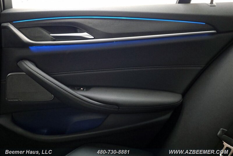 Used 2023 BMW 530e w/ M Sport Package RWD image 25