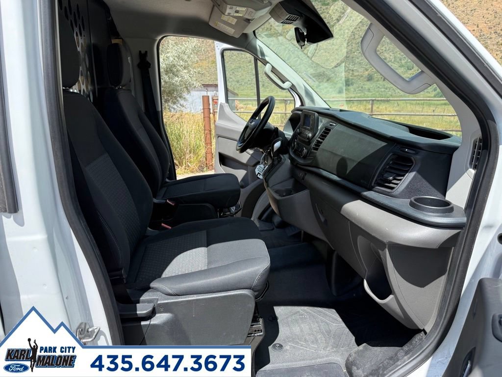 Used 2025 Ford Transit 250 Low Roof w/ Exterior Upgrade Package RWD image 29