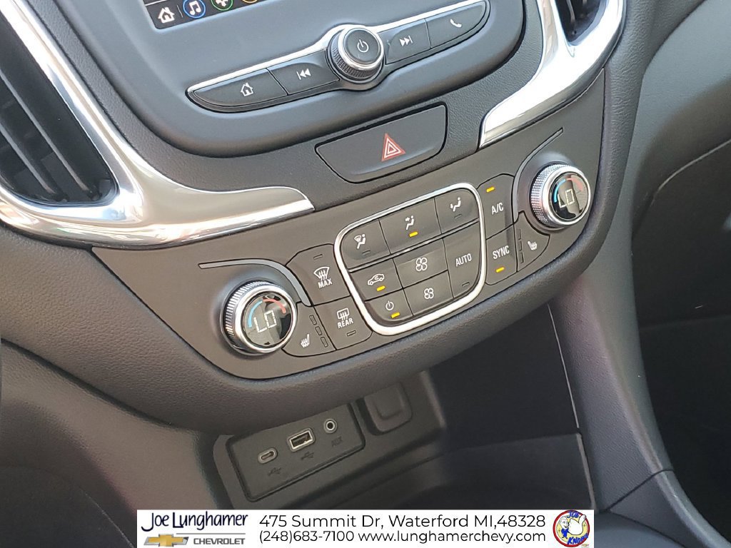 Used 2020 Chevrolet Equinox LT w/ Driver Convenience Package FWD image 18