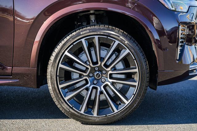 New 2026 Volvo XC90 B6 Plus image 17