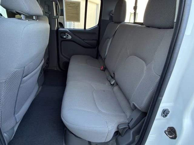 Used 2016 Nissan Frontier SV image 23