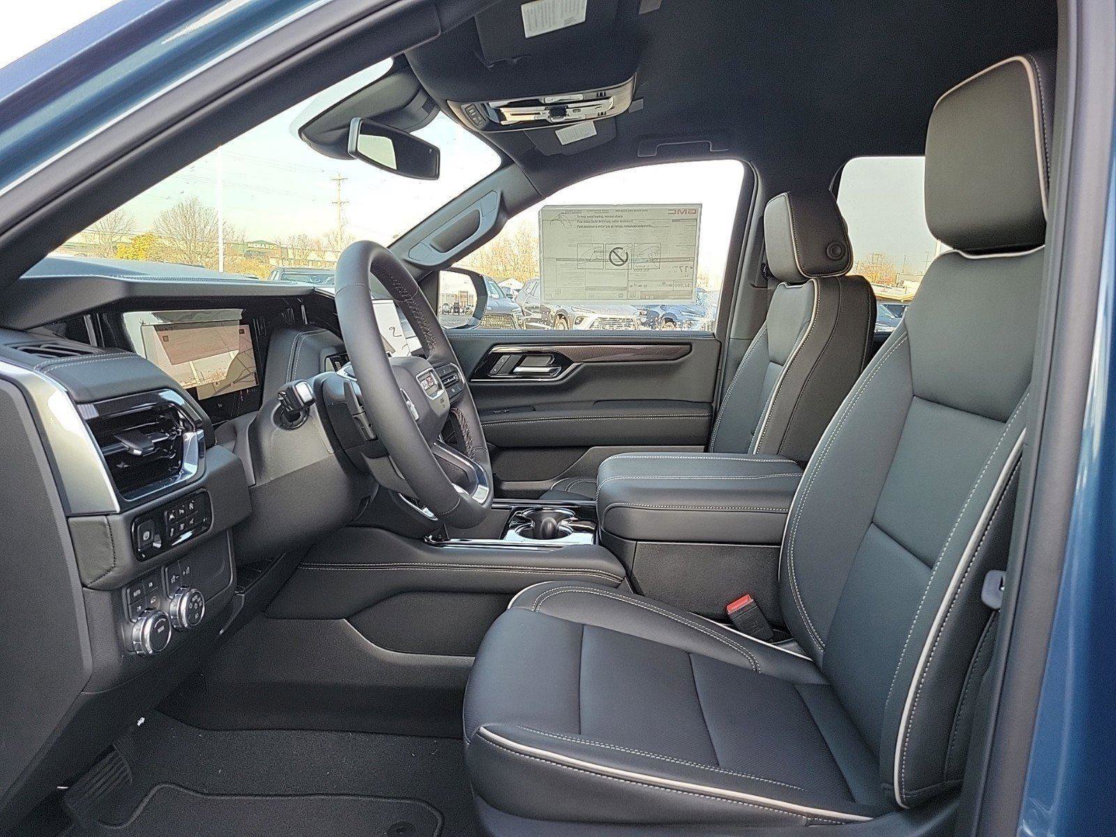 New 2026 GMC Yukon Elevation image 16