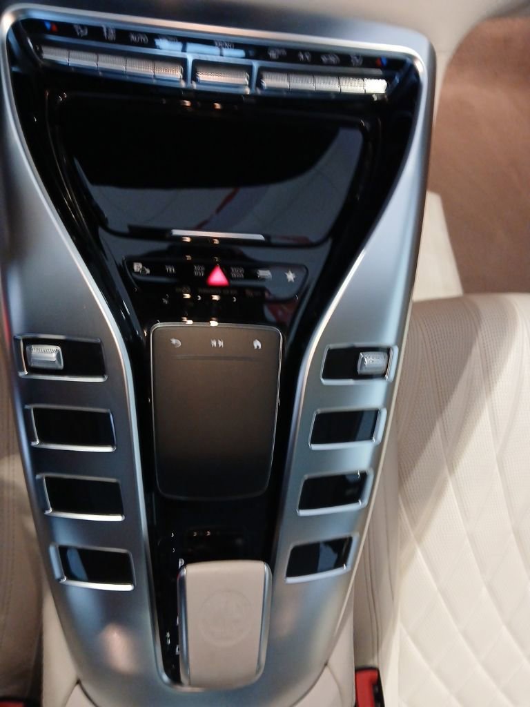 Used 2022 Mercedes-Benz AMG GT 43 image 14