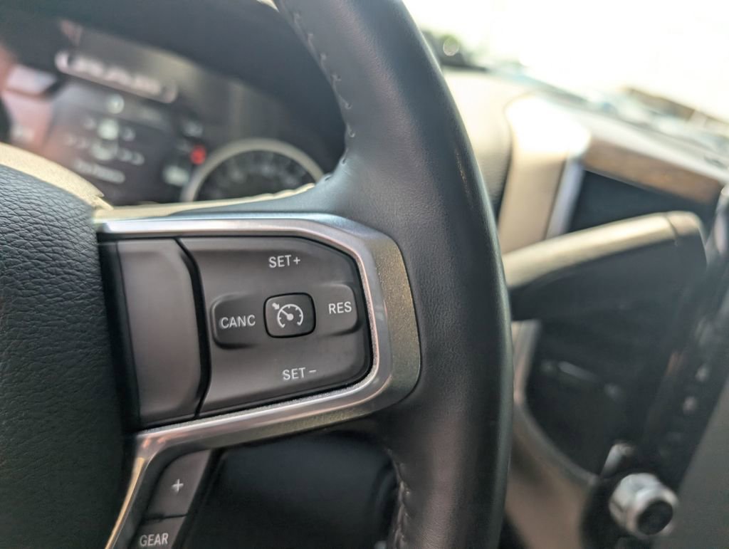 Used 2024 RAM 3500 Laramie w/ Towing Technology Group image 19