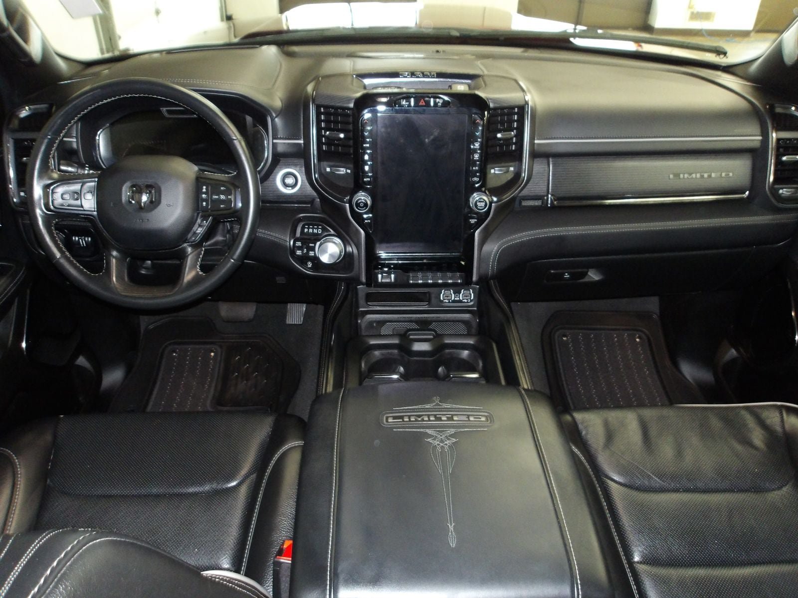 Used 2023 RAM 1500 Limited AWD/4WD image 10