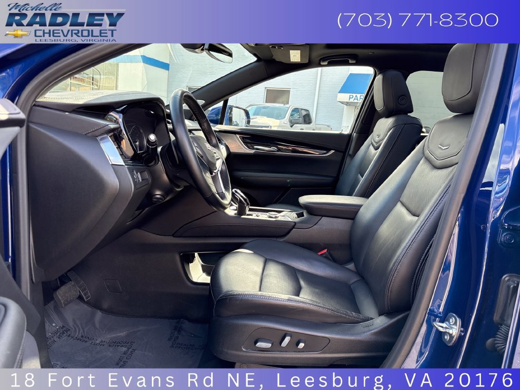 Used 2025 Cadillac XT5 Premium Luxury AWD/4WD image 22