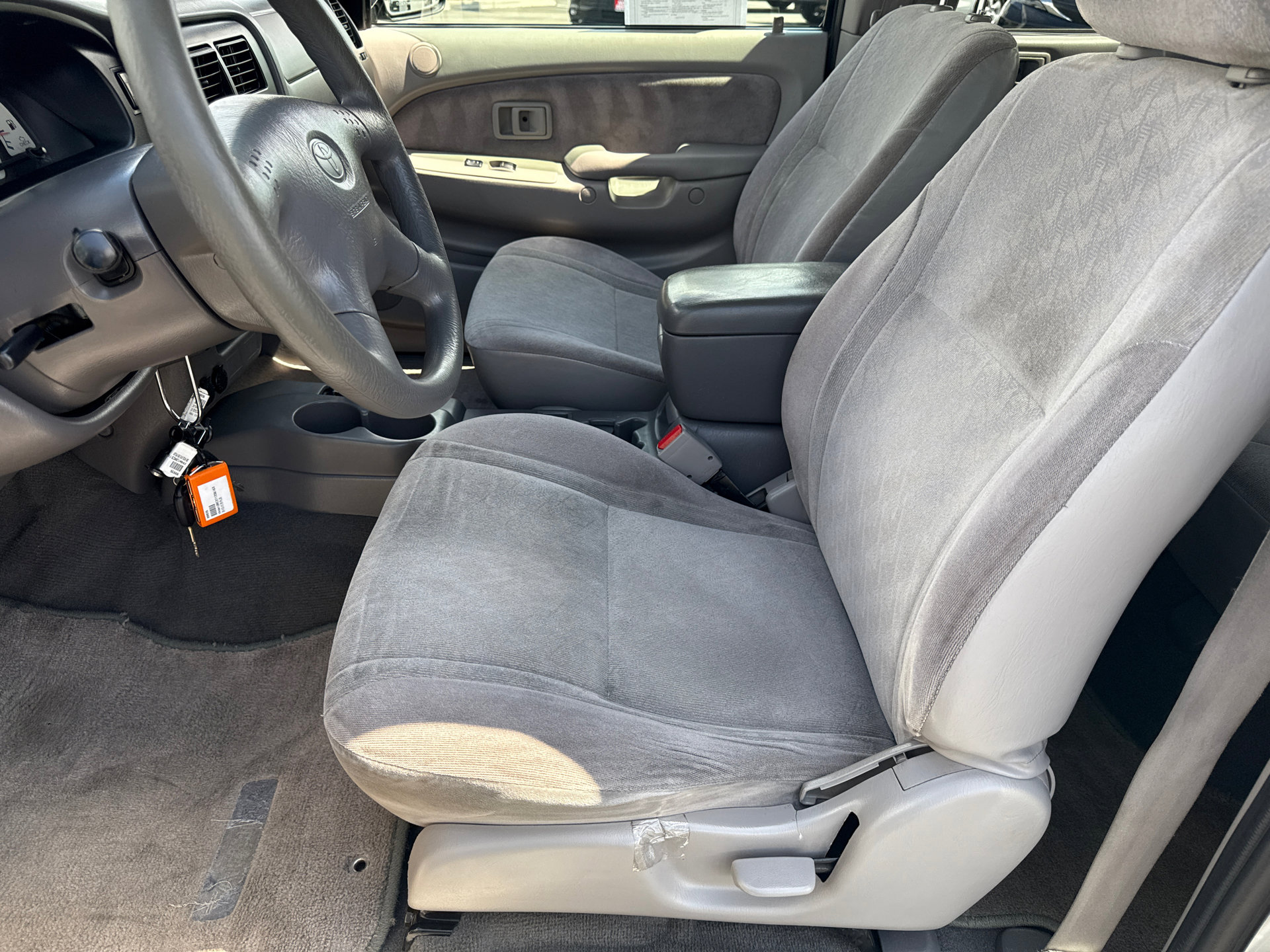 Used 2004 Toyota Tacoma PreRunner image 24