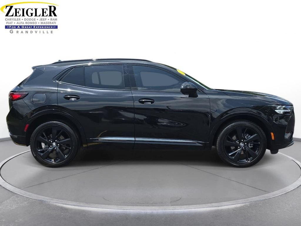 Used 2023 Buick Envision Essence AWD/4WD image 4