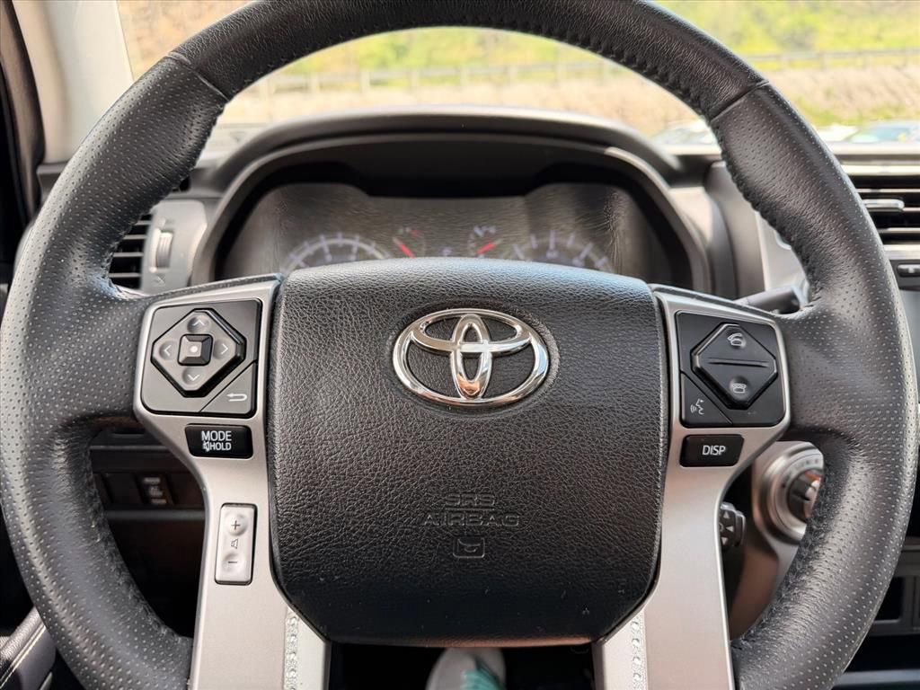 Used 2018 Toyota 4Runner SR5 Premium AWD/4WD image 20