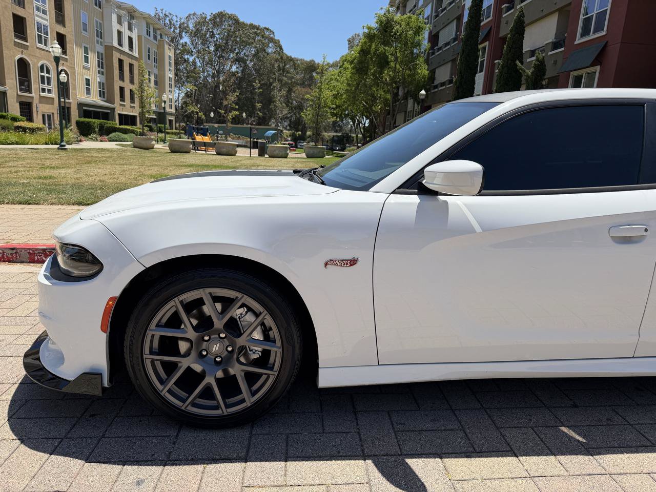 Used 2018 Dodge Charger R/T RWD image 25