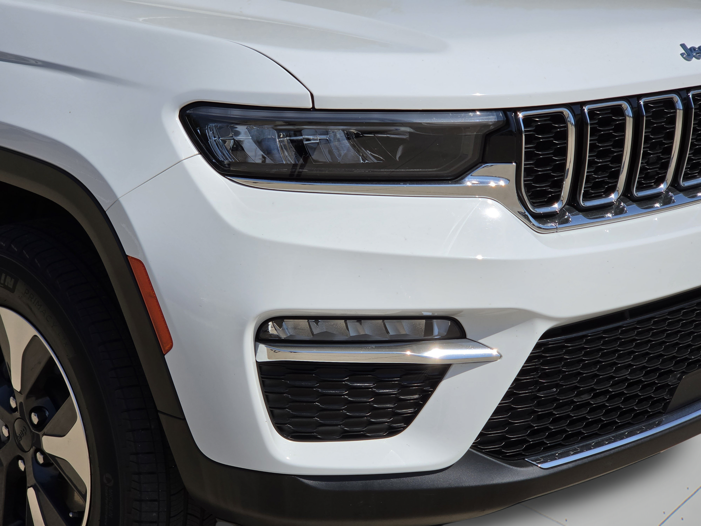 Used 2022 Jeep Grand Cherokee Limited 4xe AWD/4WD image 33
