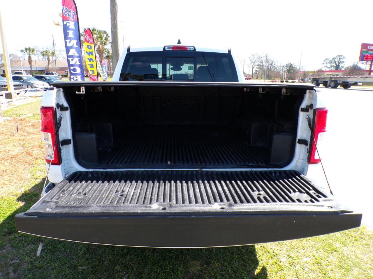 Used 2020 RAM 1500 Big Horn image 8