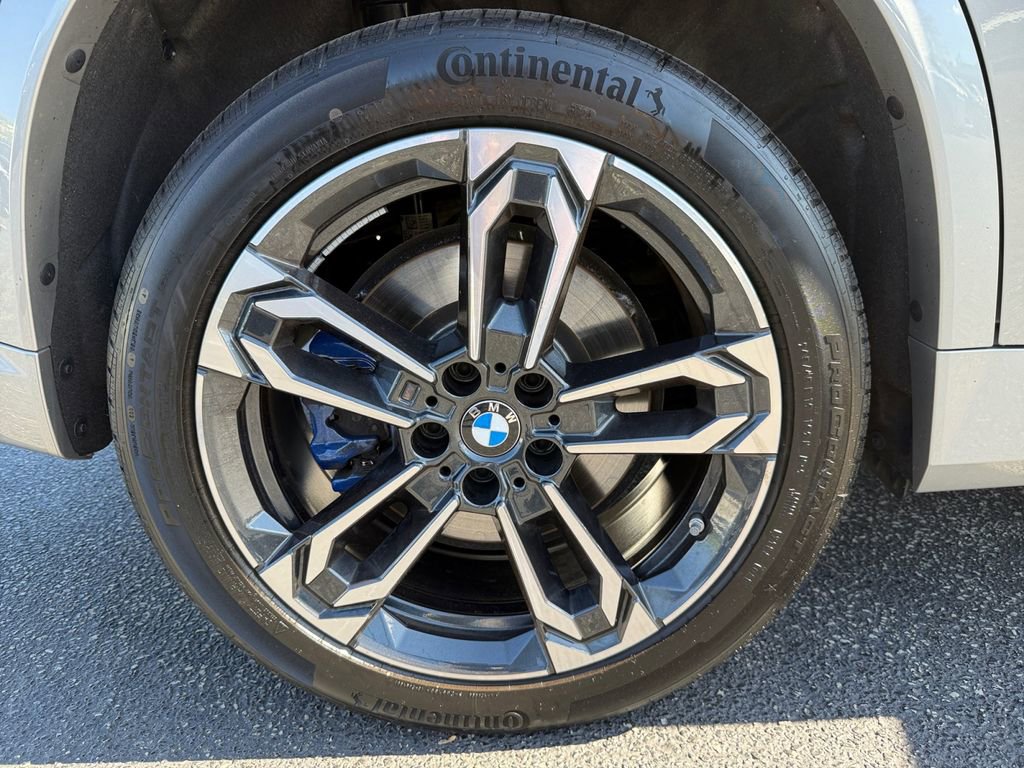 Certified 2025 BMW X1 M35i w/ Premium Package AWD/4WD image 17