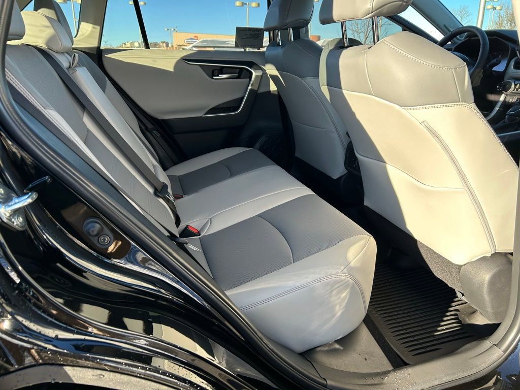 Used 2025 Toyota 4Runner TRD Off-Road Premium image 28