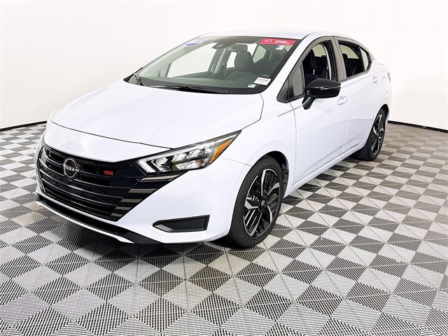 Certified 2023 Nissan Versa SR w/ Trunk Package image 3