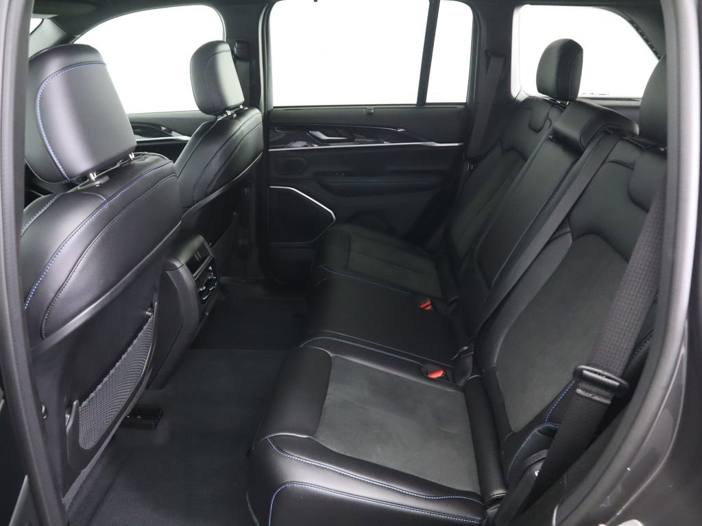 Used 2022 Jeep Grand Cherokee Trailhawk w/ Advanced Protech Group II image 22