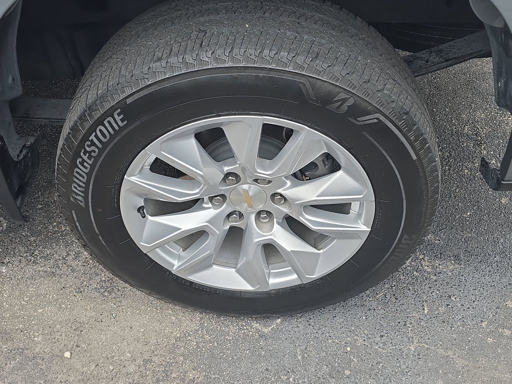 Used 2024 Chevrolet Silverado 1500 Custom image 9